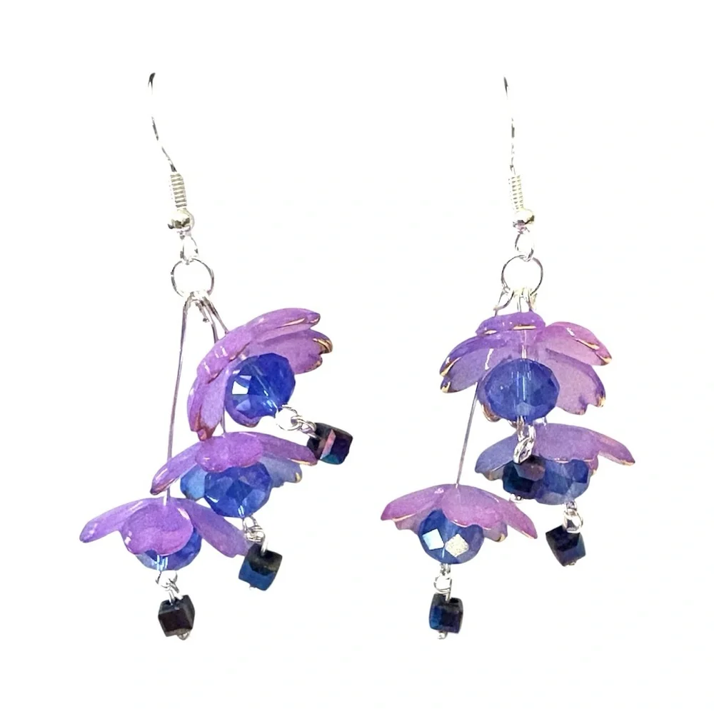 Fairy Earrings with Lucite Flowers and Crystals on 925
Stamped Hooks - Picture 7 of 7